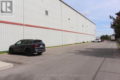 61 MAYBROOK DRIVE Toronto (Milliken) Ontario photo 7