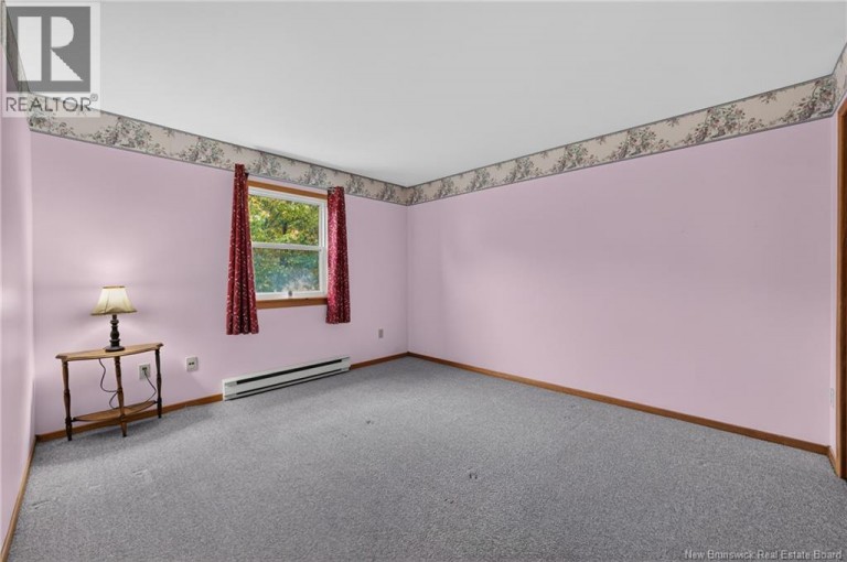 38 Thistle Street, Saint John, New Brunswick, E2M5T1