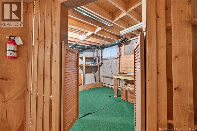 38 Thistle Street, Saint John, New Brunswick, E2M5T1