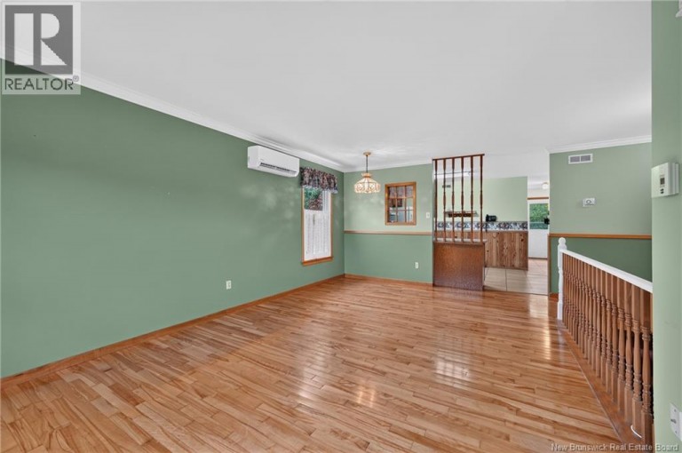 38 Thistle Street, Saint John, New Brunswick, E2M5T1