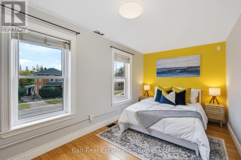 196 PERRY STREET, Peterborough (Town Ward 3), Ontario, K9J2J2