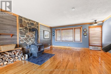 1213 BURNS DRIVE Laurentian Valley Ontario photo 18