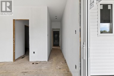18 DURANT STREET Petawawa Ontario photo 21