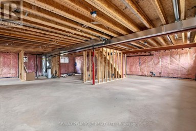 18 DURANT STREET Petawawa Ontario photo 36