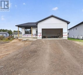 18 DURANT STREET Petawawa Ontario photo 4