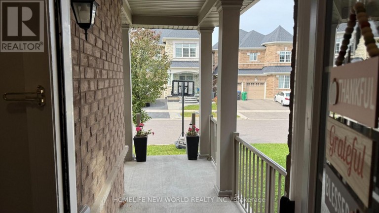 15 GROVE END WAY, Brampton (Sandringham-Wellington North), Ontario, L6R4A2