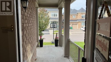 15 GROVE END WAY Brampton (Sandringham-Wellington North) Ontario photo 2