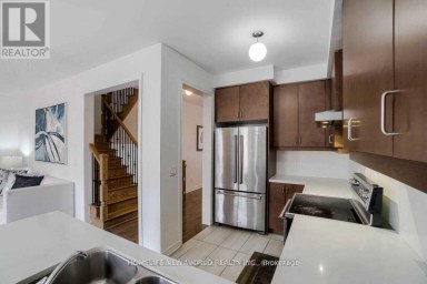 15 GROVE END WAY Brampton (Sandringham-Wellington North) Ontario photo 7