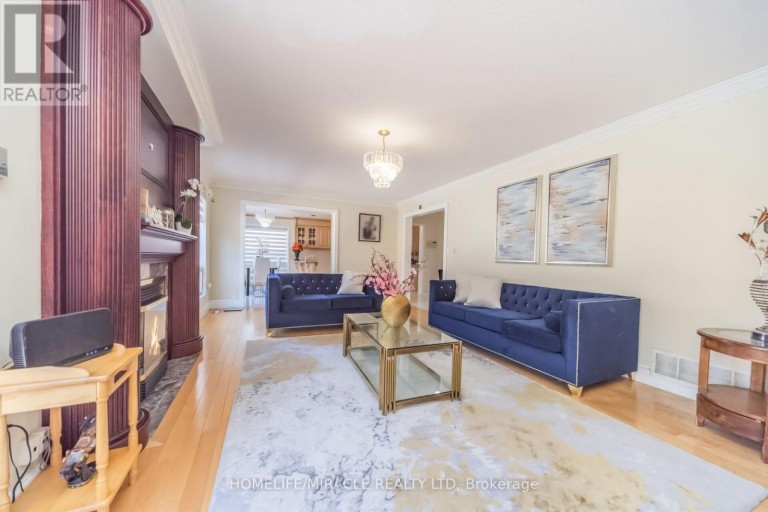 32 GOLD TREE STREET, Brampton (Sandringham-Wellington), Ontario, L6R1T9