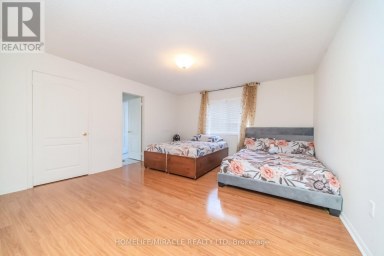 32 GOLD TREE STREET Brampton (Sandringham-Wellington) Ontario photo 34