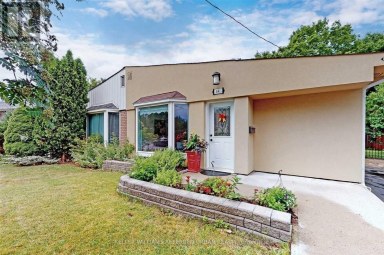 64 LINDSAY AVENUE Newmarket (Bristol-London) Ontario photo 1