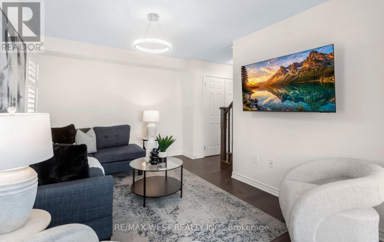 90 - 1000 ASLETON BOULEVARD, Milton (WI Willmott), Ontario, L9T9L6