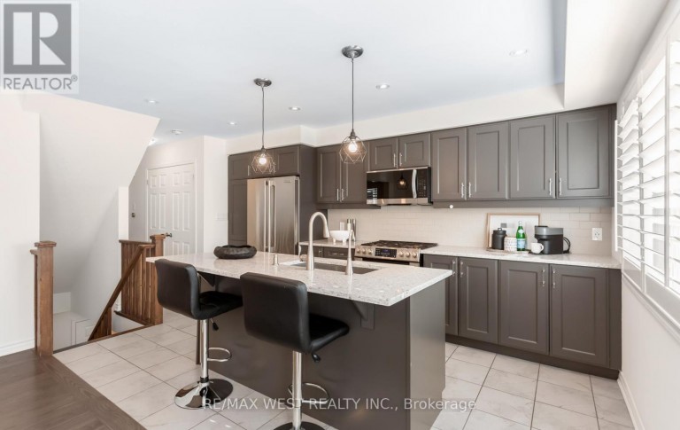 90 - 1000 ASLETON BOULEVARD, Milton (WI Willmott), Ontario, L9T9L6