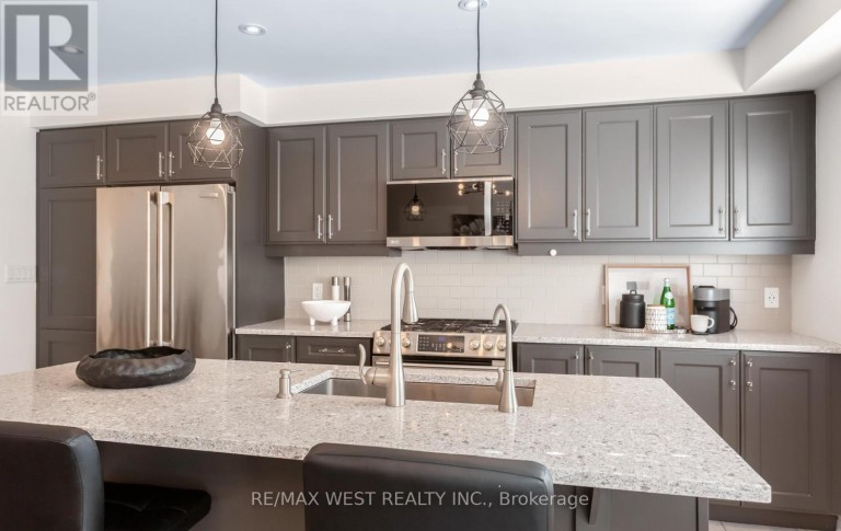 90 - 1000 ASLETON BOULEVARD, Milton (WI Willmott), Ontario, L9T9L6