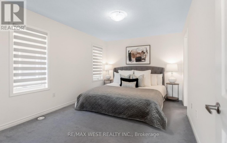 90 - 1000 ASLETON BOULEVARD, Milton (WI Willmott), Ontario, L9T9L6