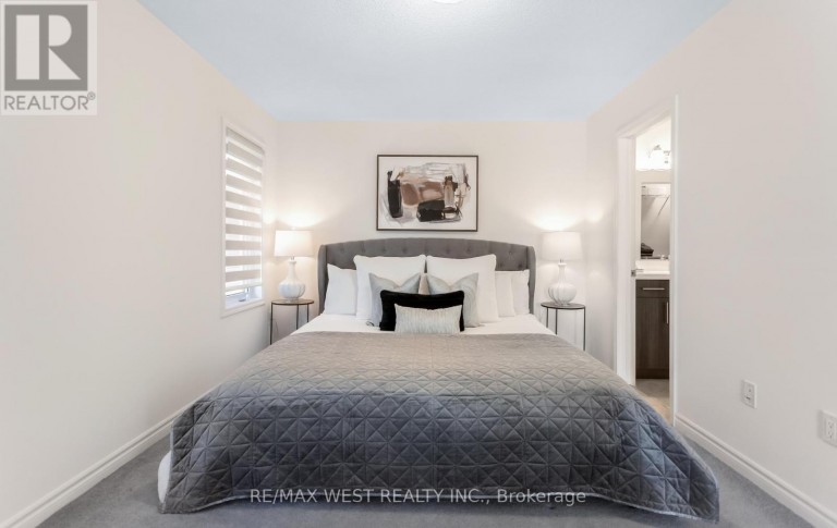 90 - 1000 ASLETON BOULEVARD, Milton (WI Willmott), Ontario, L9T9L6