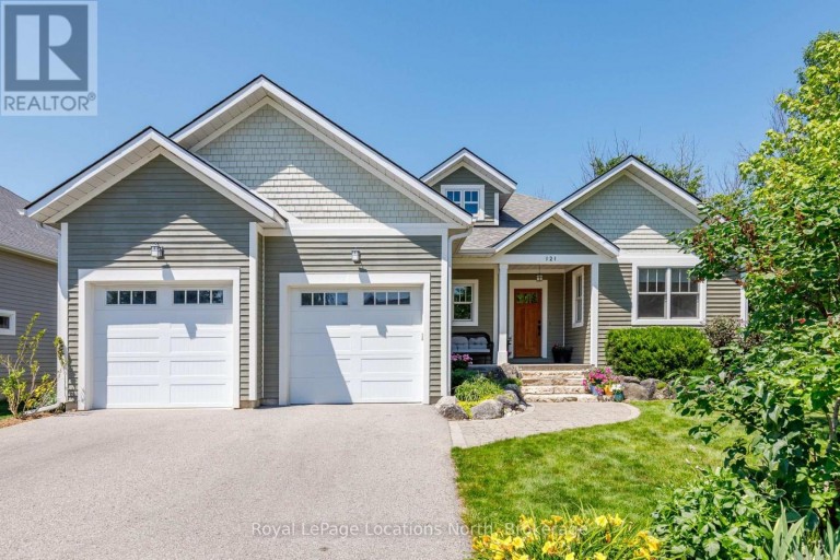 121 MARY STREET, Collingwood, Ontario, L9Y0G4