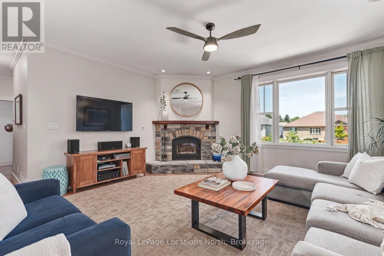 121 MARY STREET, Collingwood, Ontario, L9Y0G4