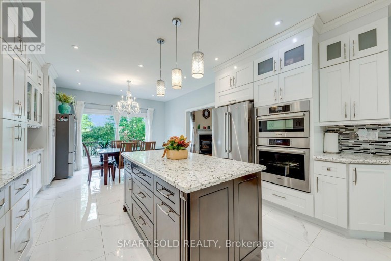 5291 FOREST HILL DRIVE, Mississauga (Central Erin Mills), Ontario, L5M5B7