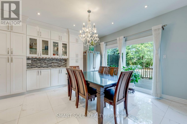 5291 FOREST HILL DRIVE, Mississauga (Central Erin Mills), Ontario, L5M5B7