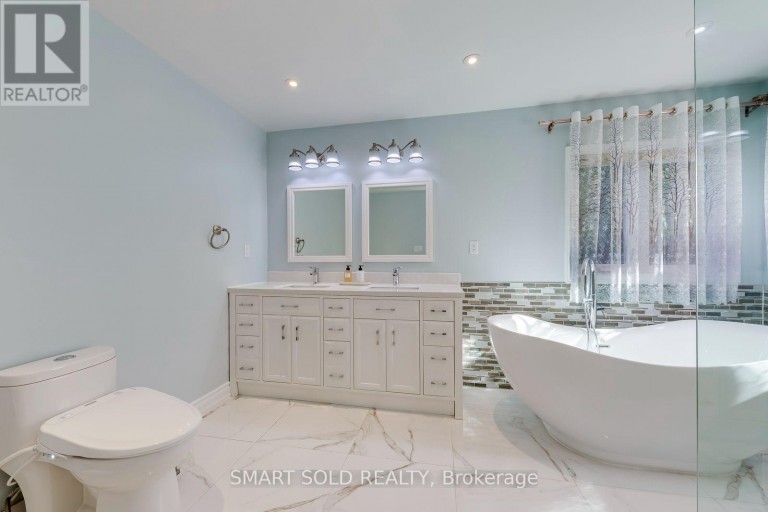 5291 FOREST HILL DRIVE, Mississauga (Central Erin Mills), Ontario, L5M5B7