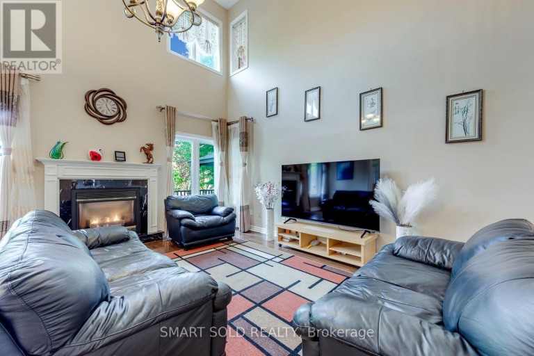 5291 FOREST HILL DRIVE, Mississauga (Central Erin Mills), Ontario, L5M5B7