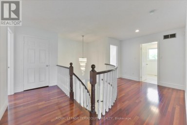 2216 DUNVEGAN AVENUE Oakville (FD Ford) Ontario photo 19