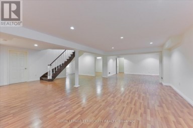 2216 DUNVEGAN AVENUE Oakville (FD Ford) Ontario photo 31