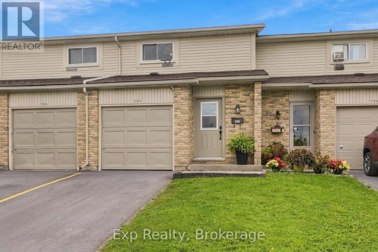 D - 50 CASCADE BOULEVARD, Belleville (Belleville Ward), Ontario, K8P4W1