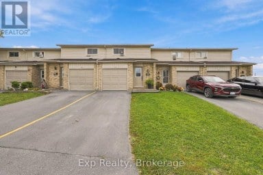 D - 50 CASCADE BOULEVARD Belleville (Belleville Ward) Ontario photo 3