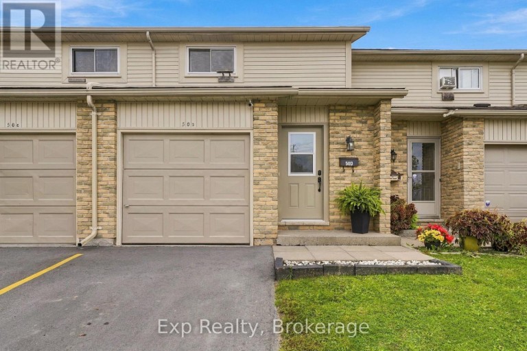 D - 50 CASCADE BOULEVARD, Belleville (Belleville Ward), Ontario, K8P4W1