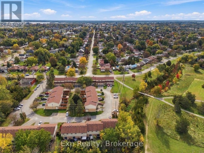 D - 50 CASCADE BOULEVARD, Belleville (Belleville Ward), Ontario, K8P4W1