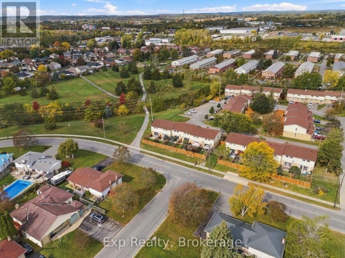 D - 50 CASCADE BOULEVARD, Belleville (Belleville Ward), Ontario, K8P4W1