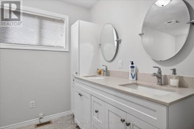 572 FALLIS LINE Cavan Monaghan (Cavan Twp) Ontario photo 14
