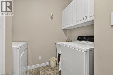 796 N SPRINGBANK Avenue N Woodstock Ontario photo 35