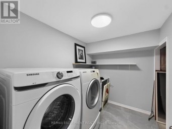 12 SUNDROP COURT Hamilton (Iroquoia Heights) Ontario photo 45