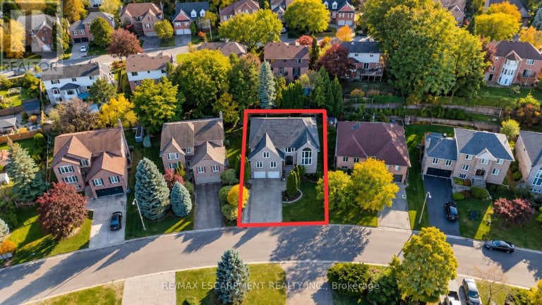 12 SUNDROP COURT, Hamilton (Iroquoia Heights), Ontario, L9K1G5