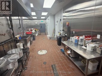 5 - 280 YORKTECH DRIVE Markham (Buttonville) Ontario photo 3