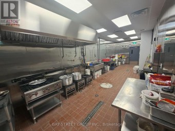 5 - 280 YORKTECH DRIVE Markham (Buttonville) Ontario photo 4
