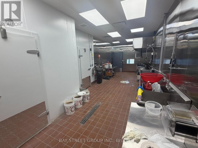 5 - 280 YORKTECH DRIVE, Markham (Buttonville), Ontario, L6G0A6