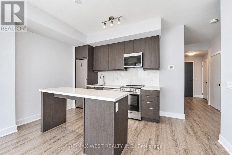 1103 - 185 DEERFIELD ROAD, Newmarket (Central Newmarket), Ontario, L3Y0G7