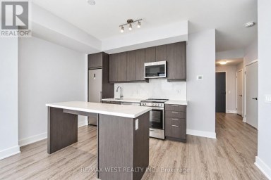 1103 - 185 DEERFIELD ROAD Newmarket (Central Newmarket) Ontario photo 2