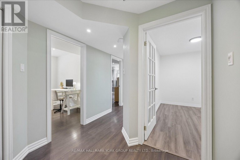 74 WRENDALE CRESCENT, Georgina (Keswick South), Ontario, L4P4C7