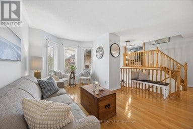 74 WRENDALE CRESCENT Georgina (Keswick South) Ontario photo 9