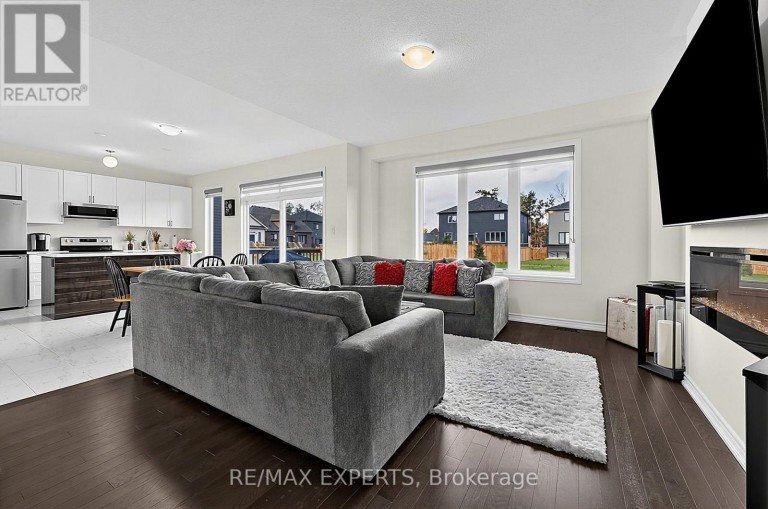 46 SIMONA AVENUE, Wasaga Beach, Ontario, L9Z0L3