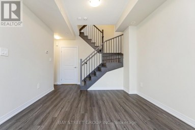 111 - 1573 ROSE WAY Milton (CB Cobban) Ontario photo 13