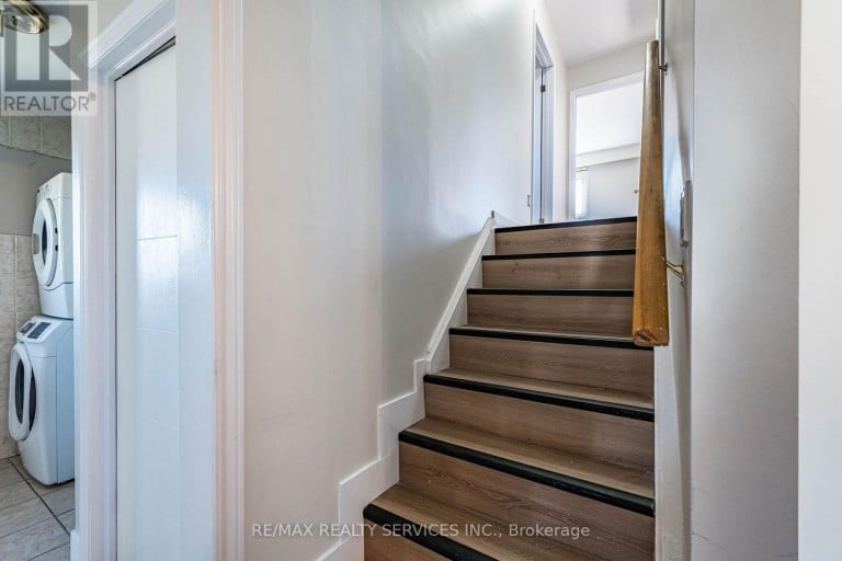 112 BRUCE BEER DRIVE, Brampton (Madoc), Ontario, L6V2W9