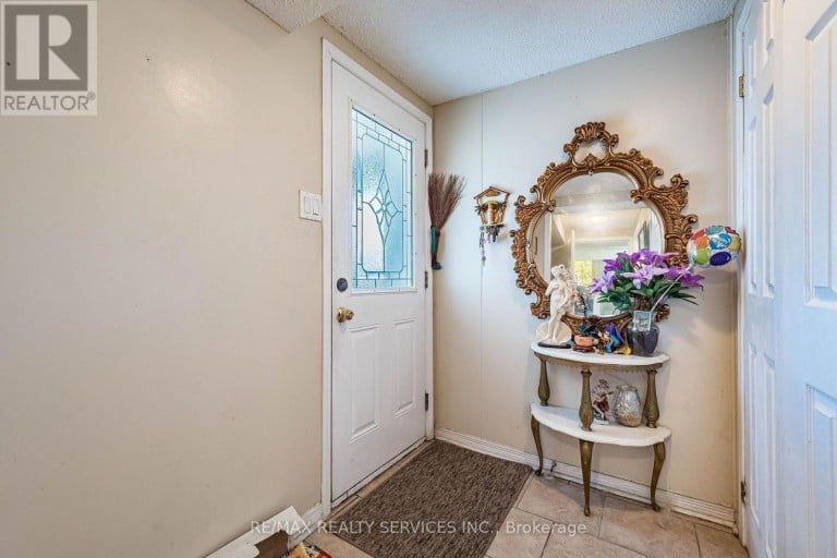 112 BRUCE BEER DRIVE, Brampton (Madoc), Ontario, L6V2W9