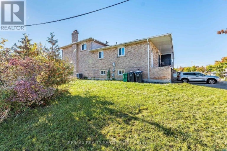 112 BRUCE BEER DRIVE, Brampton (Madoc), Ontario, L6V2W9