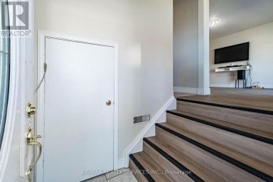 112 BRUCE BEER DRIVE Brampton (Madoc) Ontario photo 5
